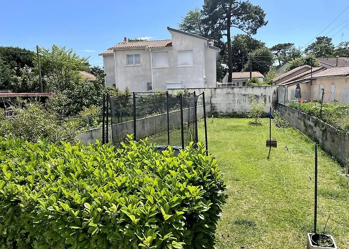 Demi Maison Avec Terrasse Et Jardin 3 6 Pers 아파트 *